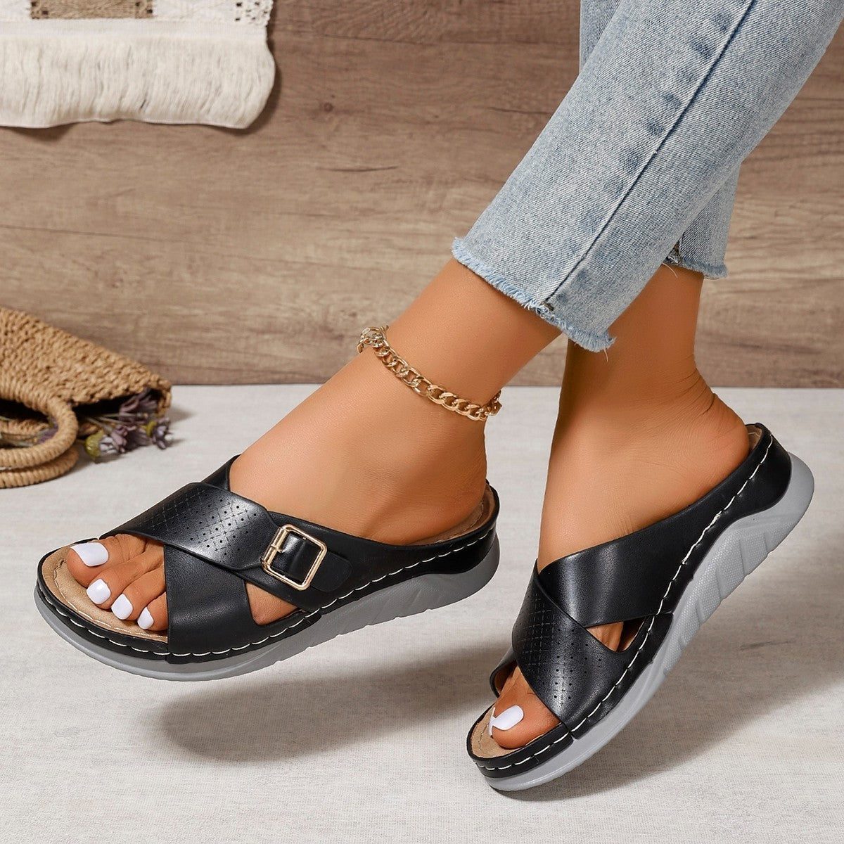 Cross Strap Beach Sandals For Women Foreign Trade Plus-size